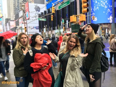 The Ultimate Playbook: Organizing a Team-Building Scavenger Hunt in New York City